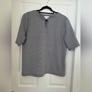 Liz Claiborne Black and White Houndstooth Top